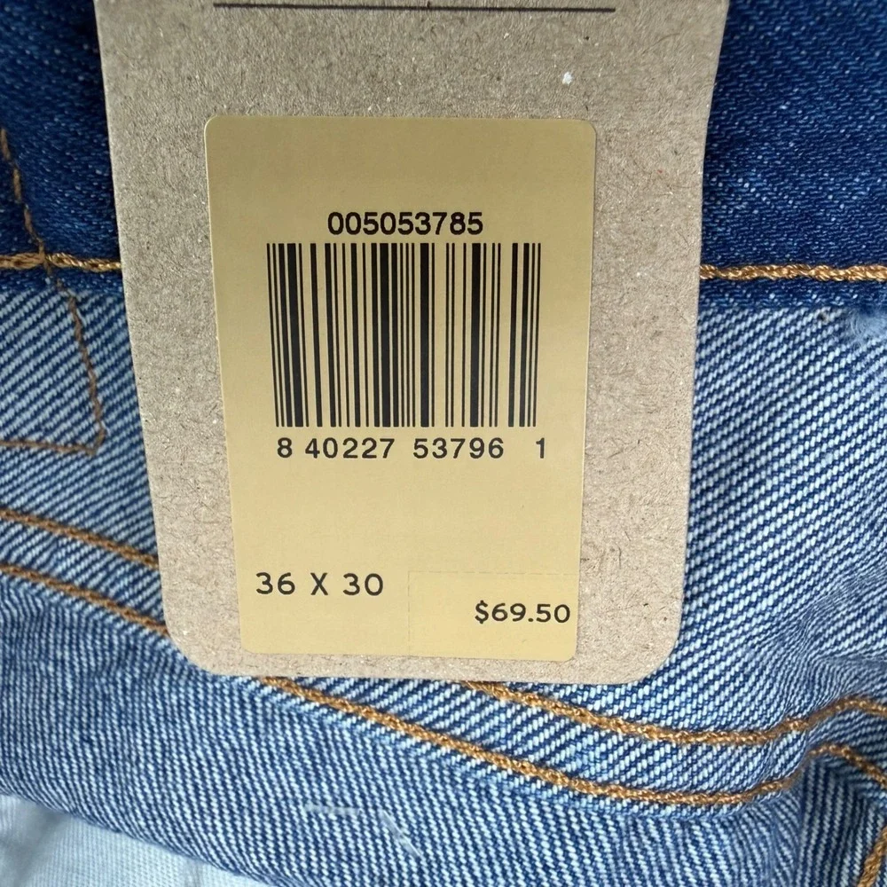 Levis 505 Regular Fit Straight Leg Men Jeans Dark Wash Blue 36x30 00505-3785 NWT